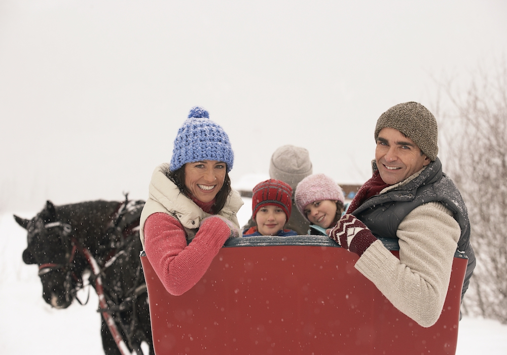 family-sleigh-ride