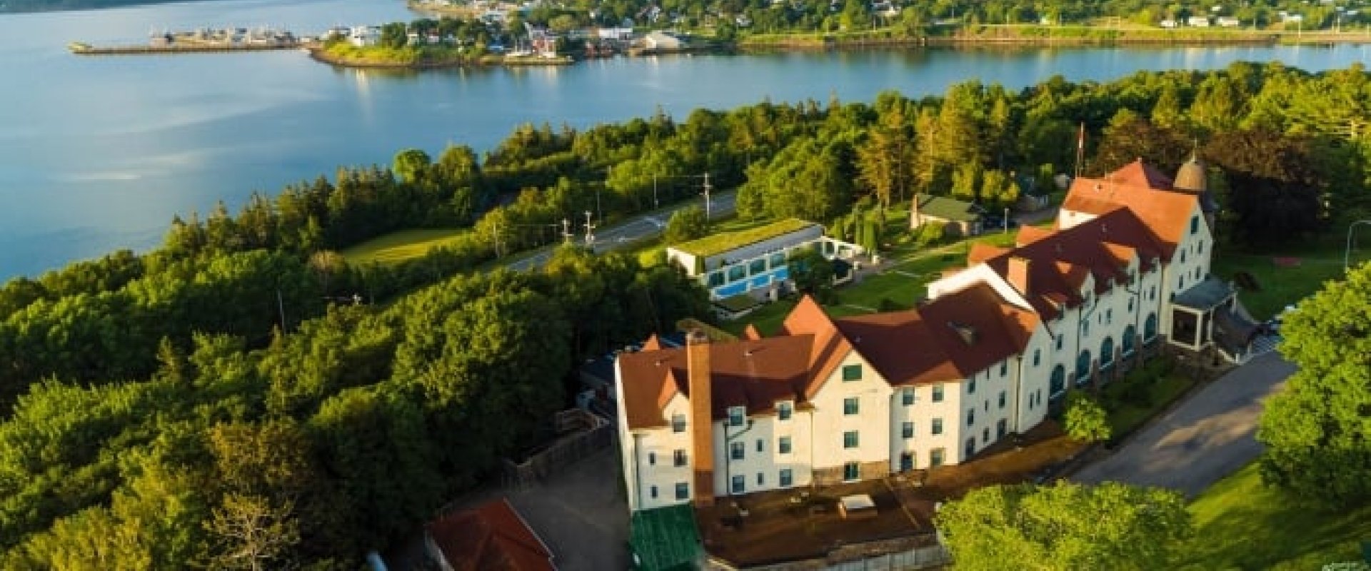 Exterior of Digby Pines Resort